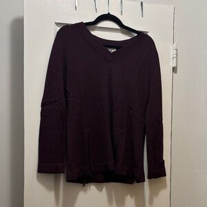 Elegant V-Neck Burgundy Sweater
